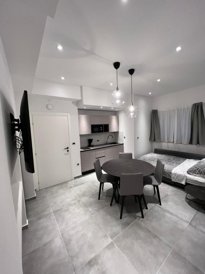 Apartment Igor 5 **** Medulin Buitenkant foto